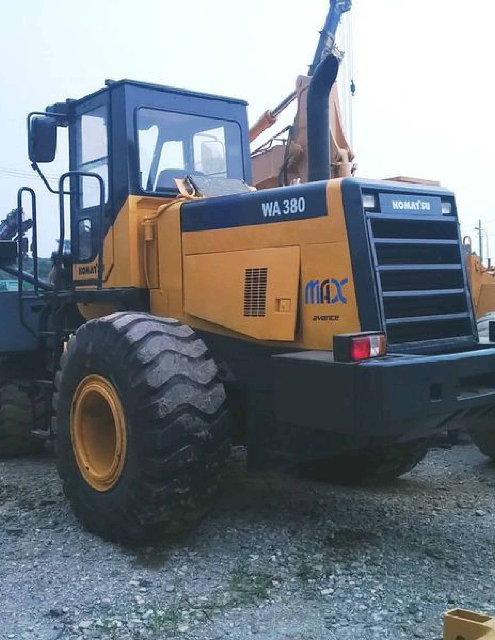 Komatsu Wheel Loaders WA380-1 Service Repair Workshop Manual